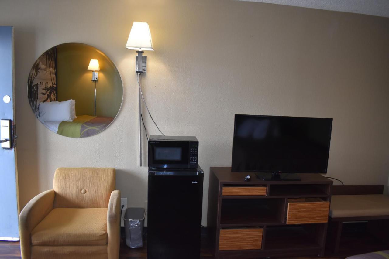 Super 8 By Wyndham Ocala I-75 Hotel Kültér fotó