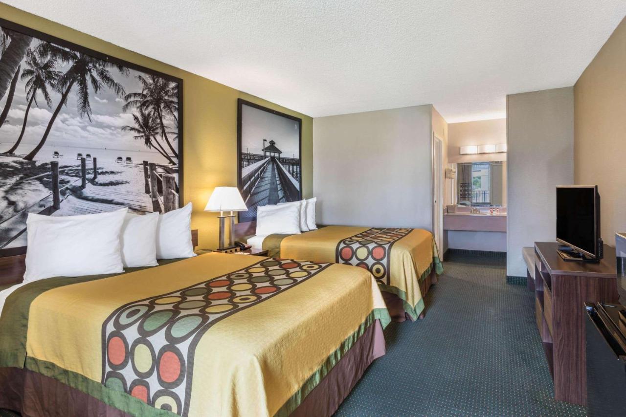 Super 8 By Wyndham Ocala I-75 Hotel Kültér fotó