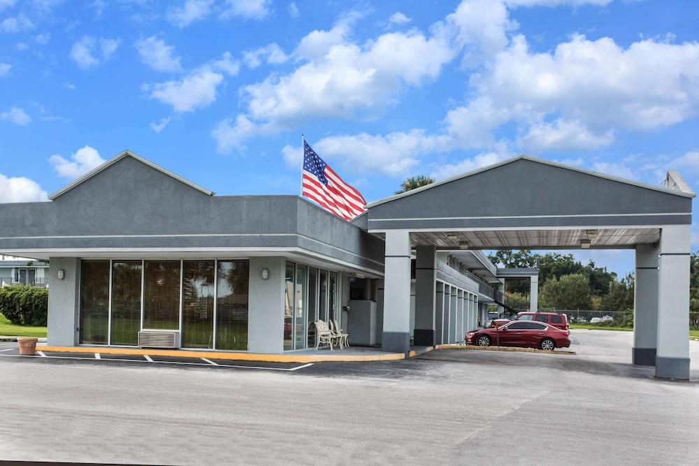 Super 8 By Wyndham Ocala I-75 Hotel Kültér fotó