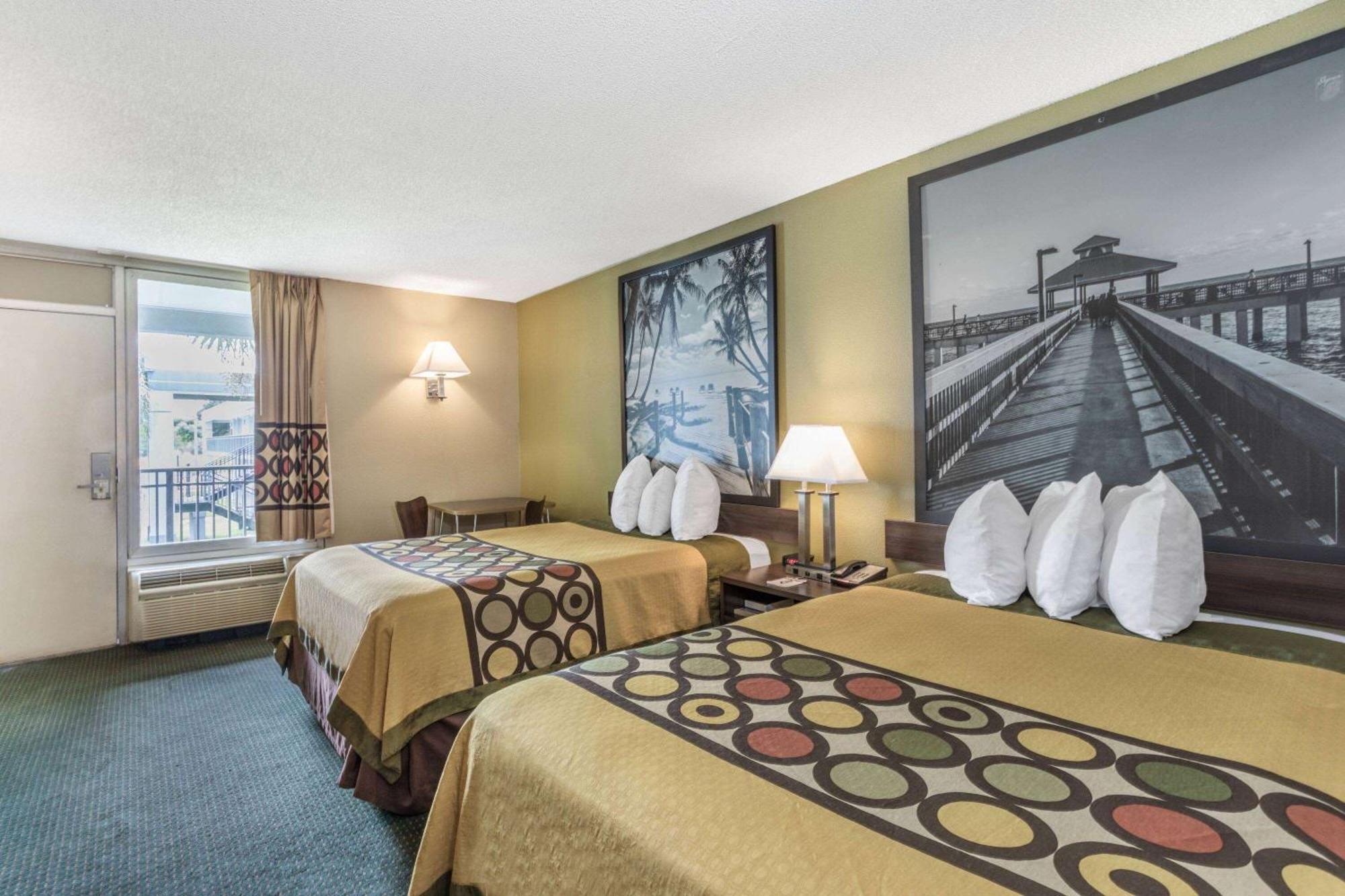 Super 8 By Wyndham Ocala I-75 Hotel Kültér fotó