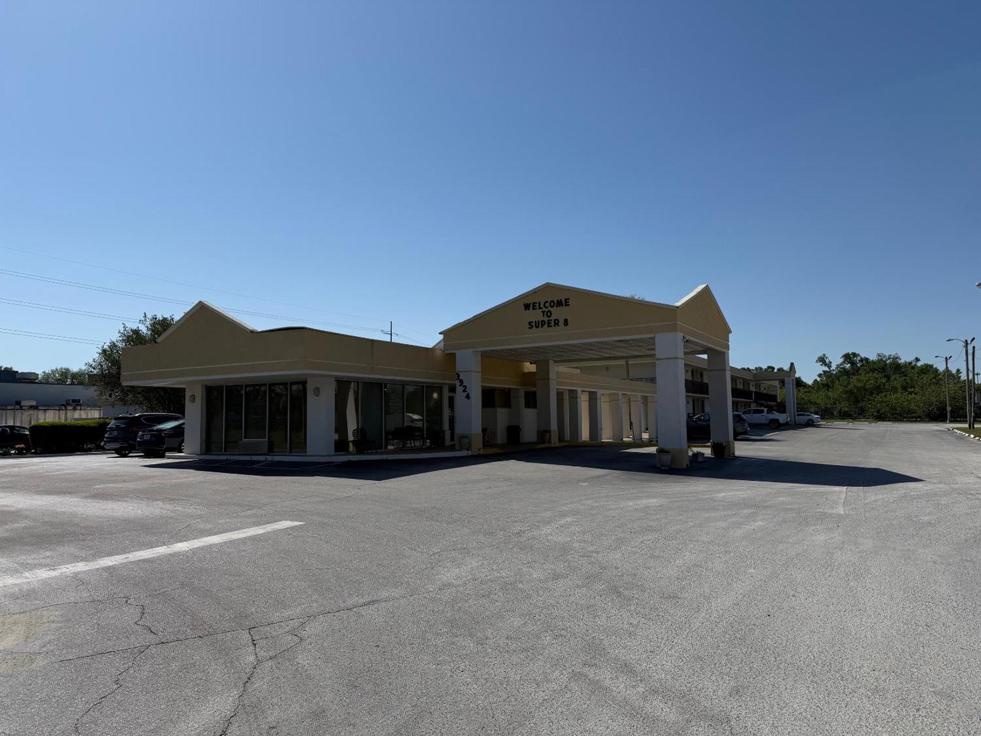 Super 8 By Wyndham Ocala I-75 Hotel Kültér fotó