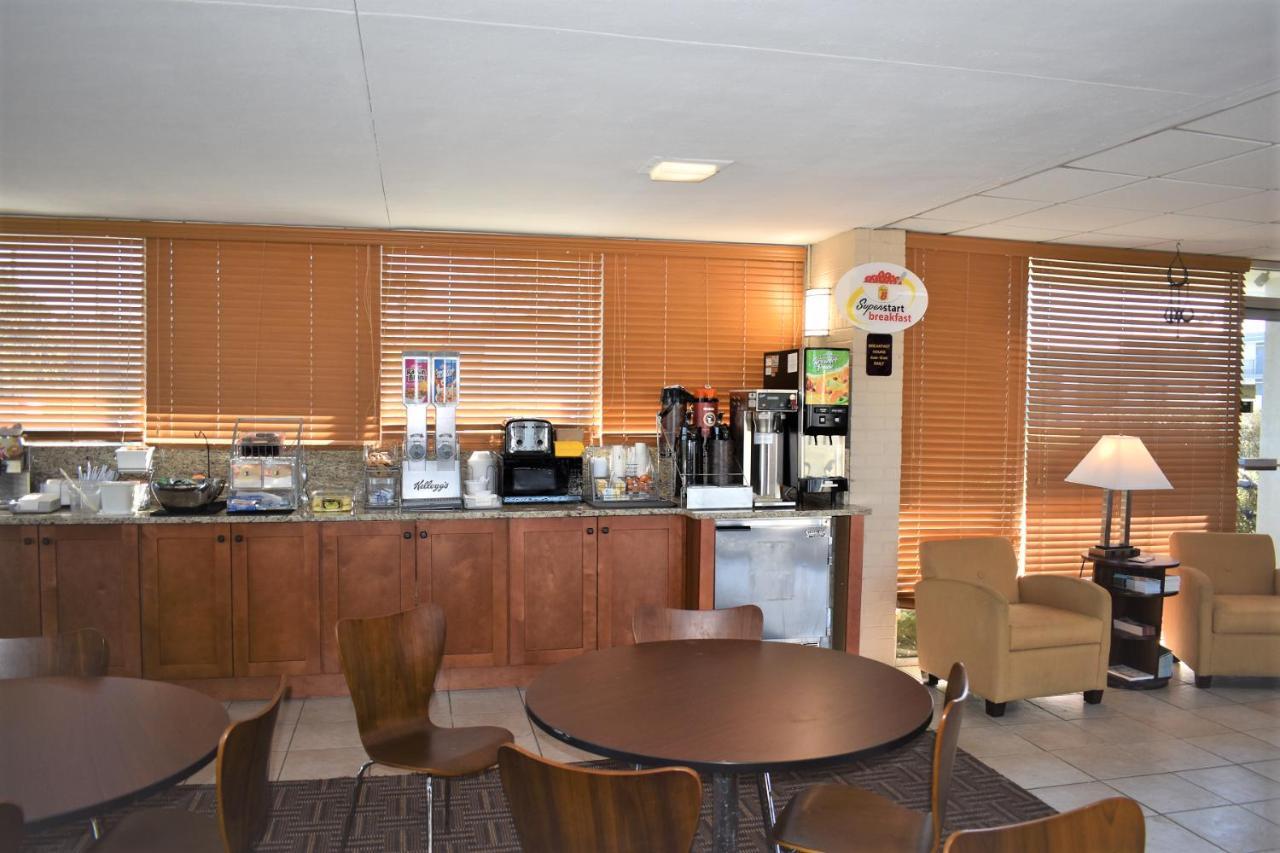 Super 8 By Wyndham Ocala I-75 Hotel Kültér fotó
